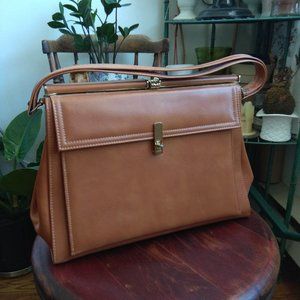 Vintage leather handbag LIKE NEW
